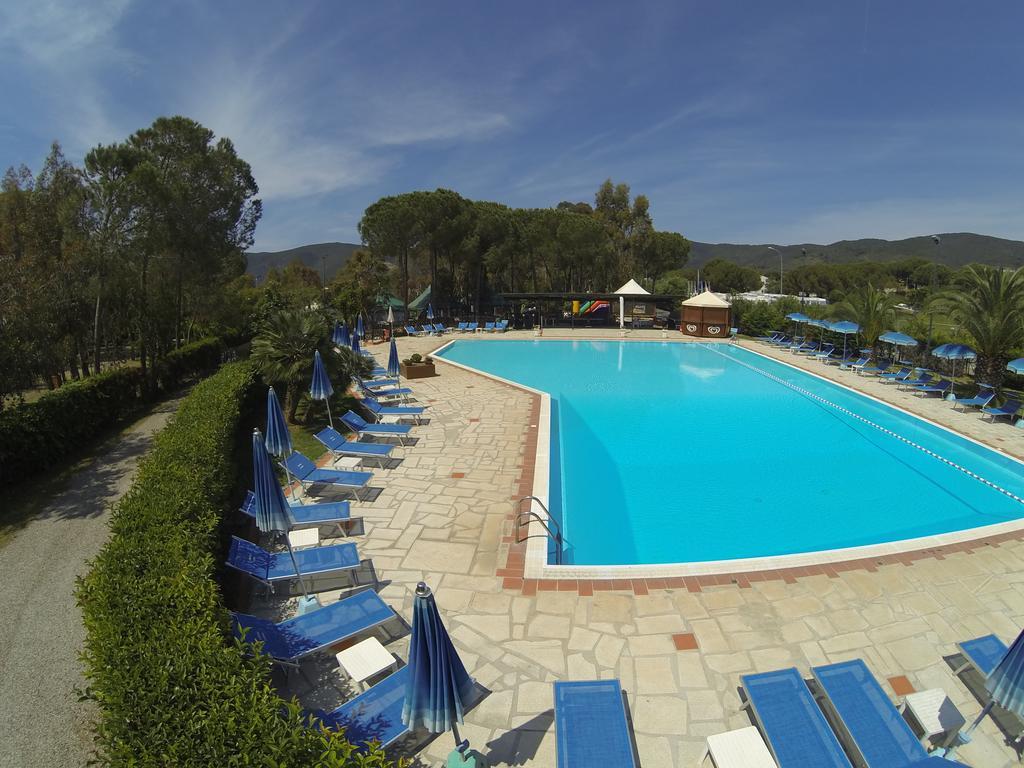 Camping Lacona 카폴리베리 외부 사진