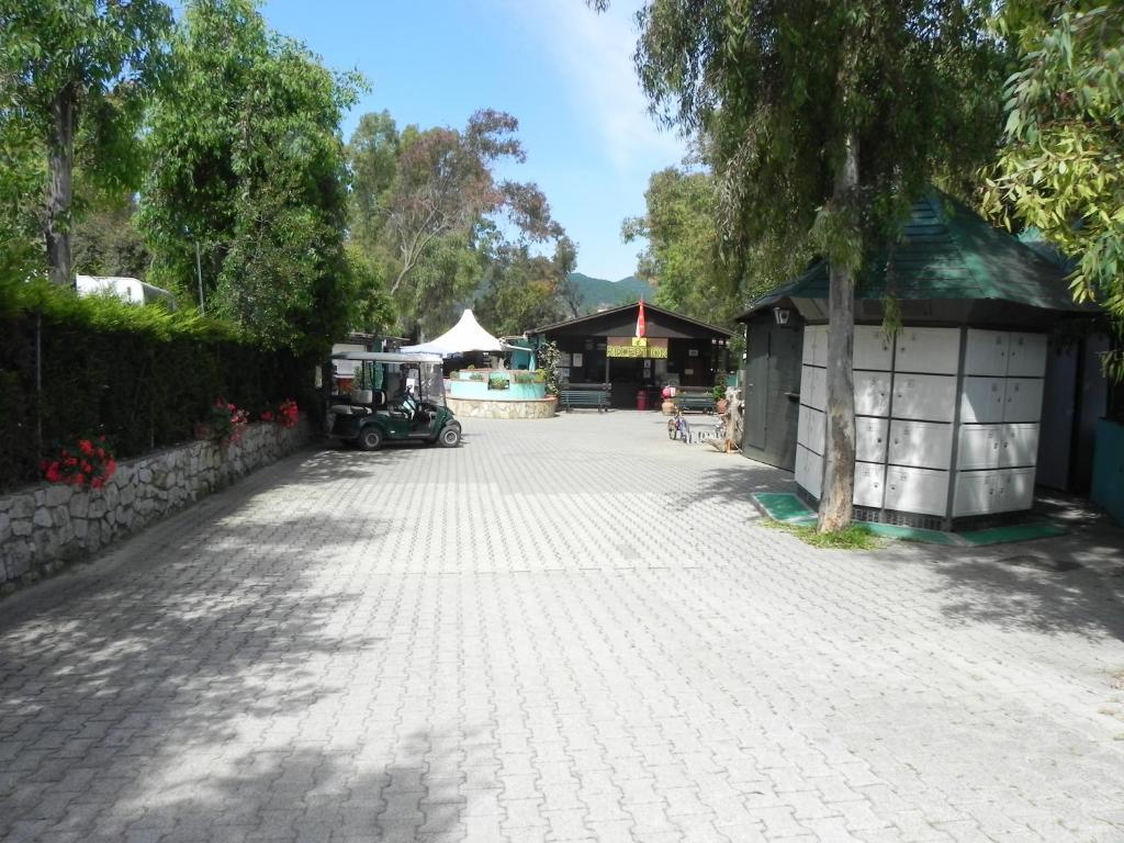 Camping Lacona 카폴리베리 외부 사진