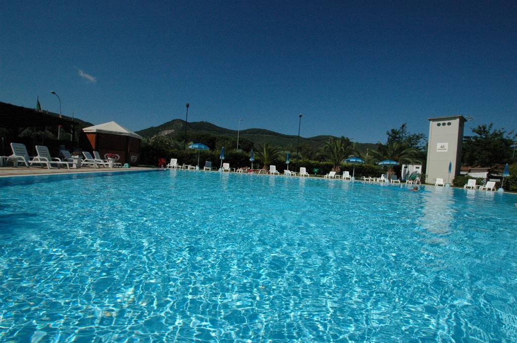 Camping Lacona 카폴리베리 외부 사진