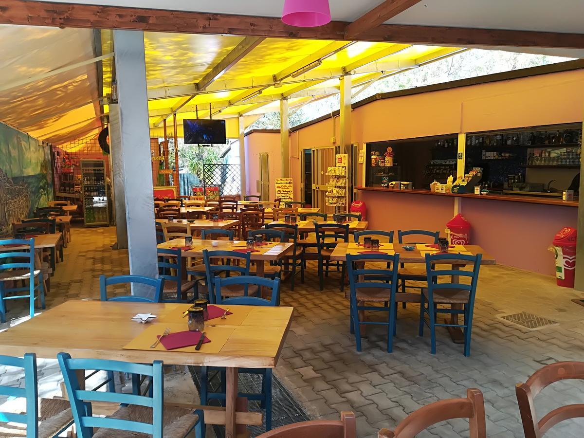 Camping Lacona 카폴리베리 외부 사진